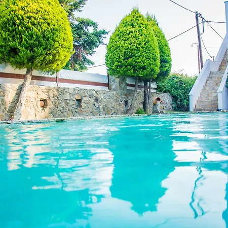 Appartamento Athanasia's At Rafaella