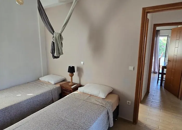 Athanasia's At Rafaella Apartament *