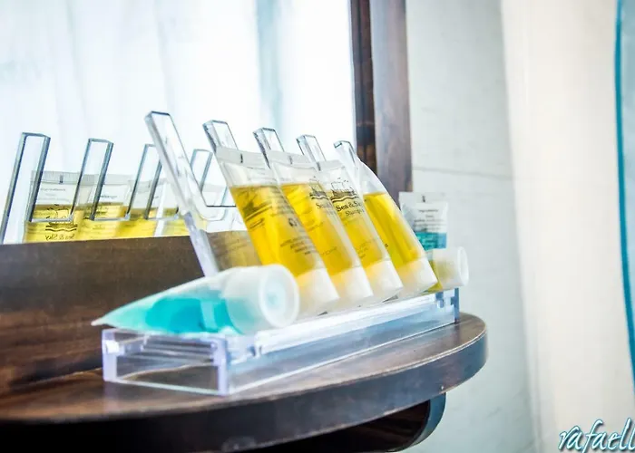 Athanasia's At Rafaella Kokkónion