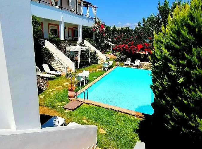 Athanasia's At Rafaella Apartamento *